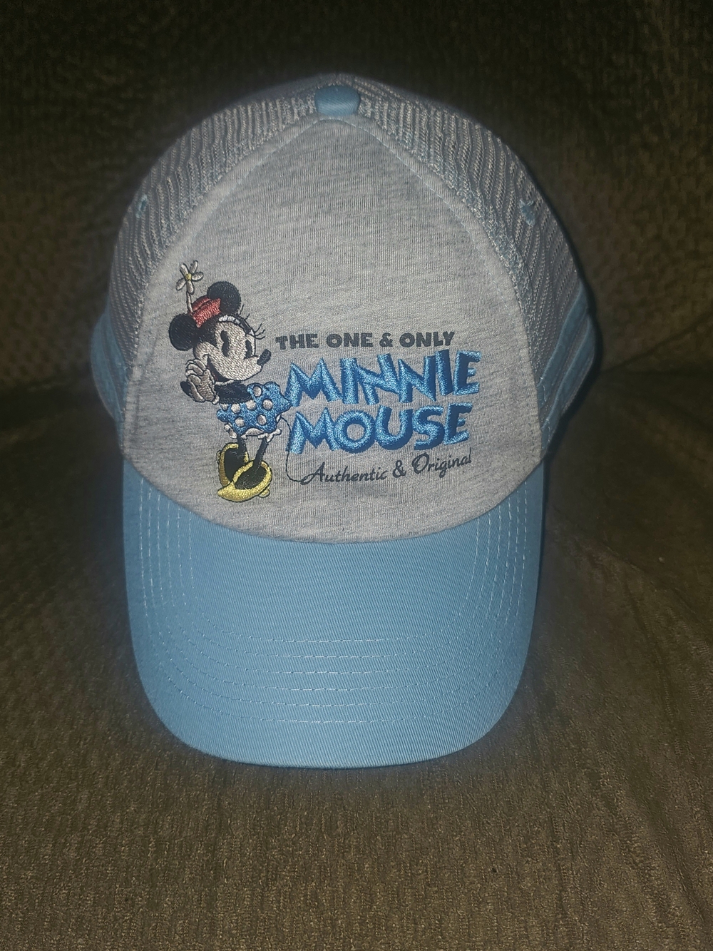 MINNIE MOUSE DISNEY HAT